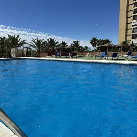 Nuevo Atico Con Piscina Privada Y Vistas Al Mar Apartmán *