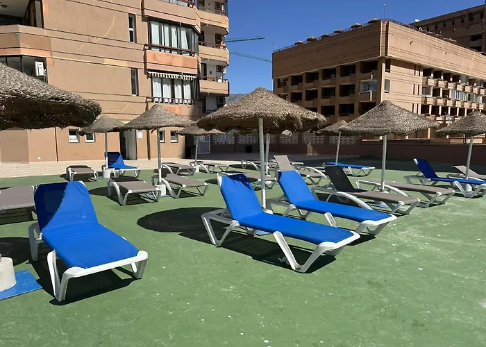 Daire Nuevo Atico Con Piscina Privada Y Vistas Al Mar Fuengirola