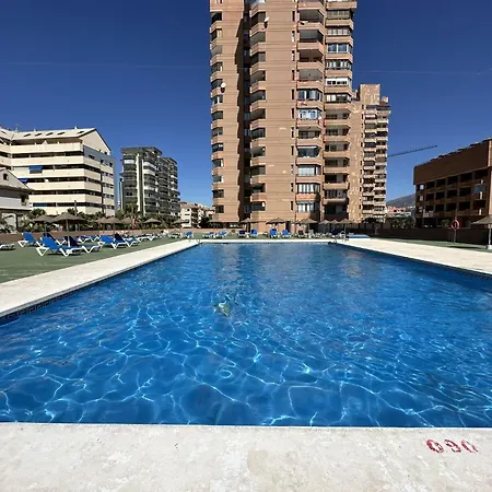 Nuevo Atico Con Piscina Privada Y Vistas Al Mar Lejlighed Fuengirola