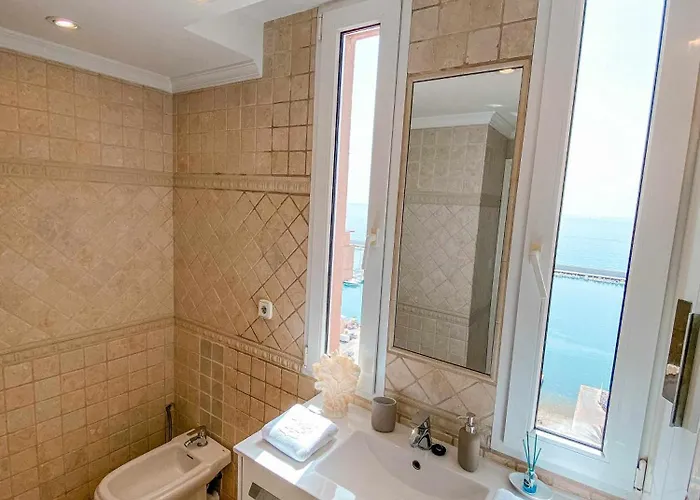 Nuevo Atico Con Piscina Privada Y Vistas Al Mar * פואנגירולה